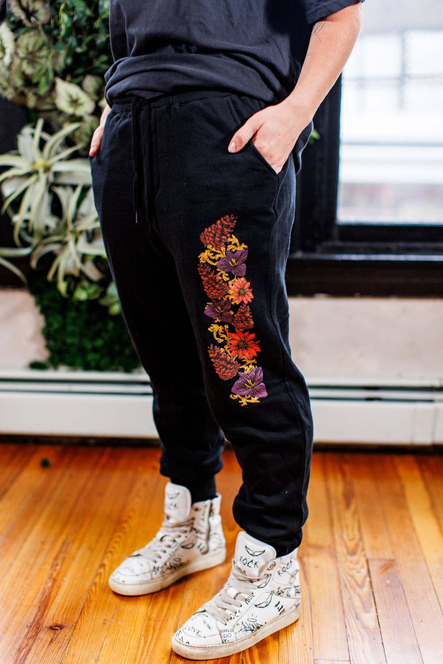 Housand Arts Sweatpants